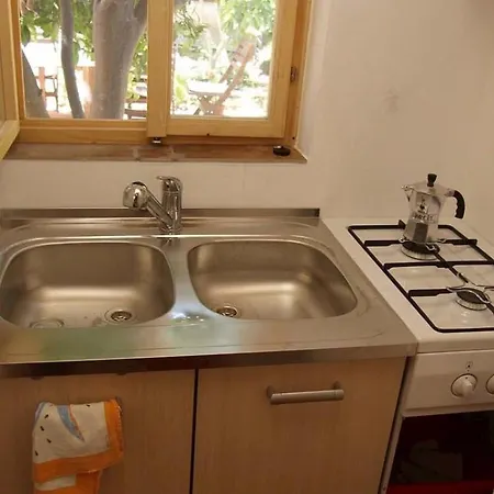 Complex 26 招待所 3*